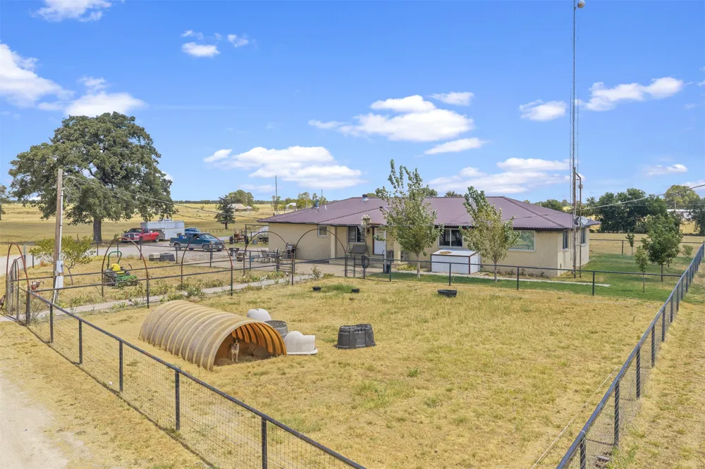 9138 Stockton Road Burneyville, OK 73430