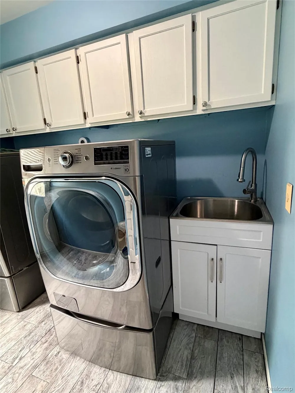 15873 Nathan Drive Macomb Township, MI 48044