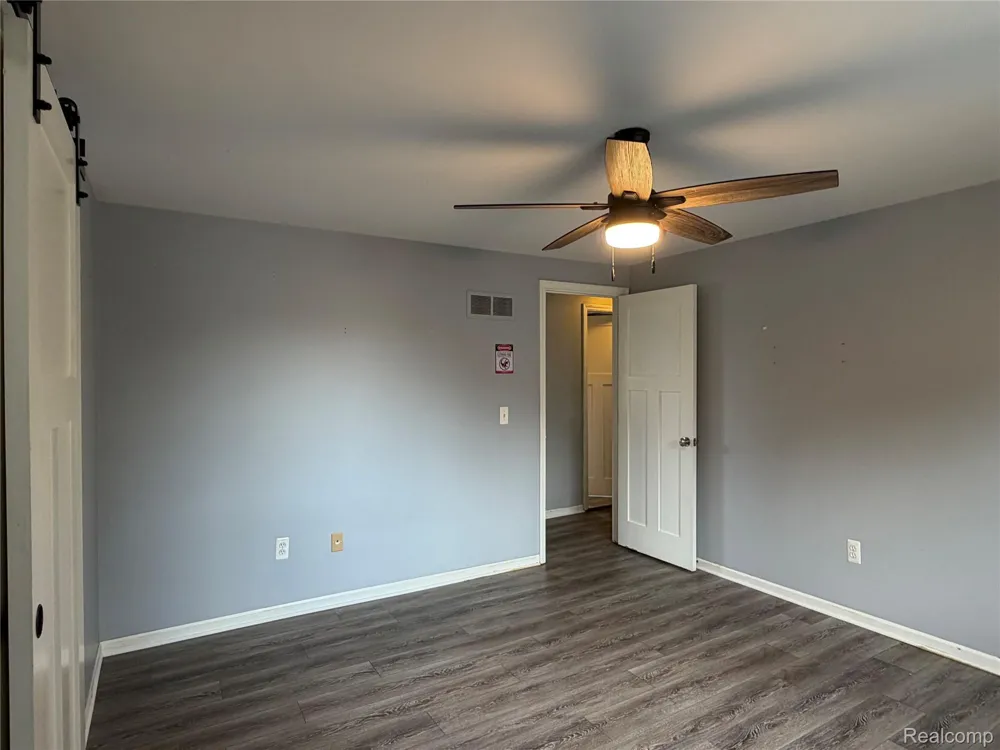 15873 Nathan Drive Macomb Township, MI 48044