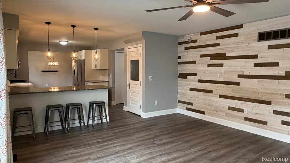 15873 Nathan Drive Macomb Township, MI 48044