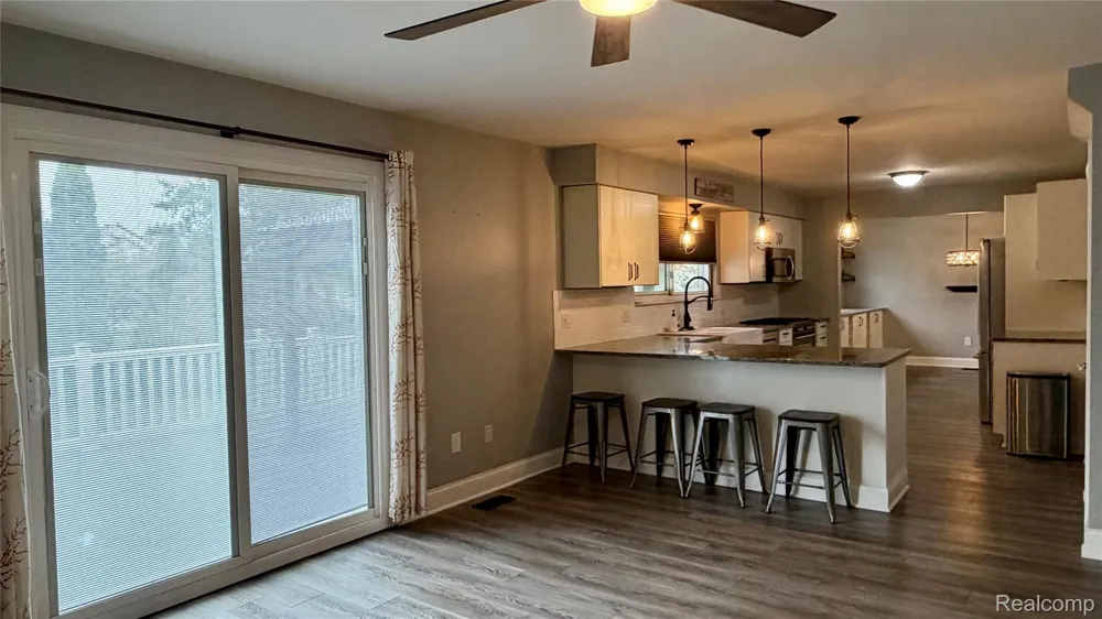15873 Nathan Drive Macomb Township, MI 48044