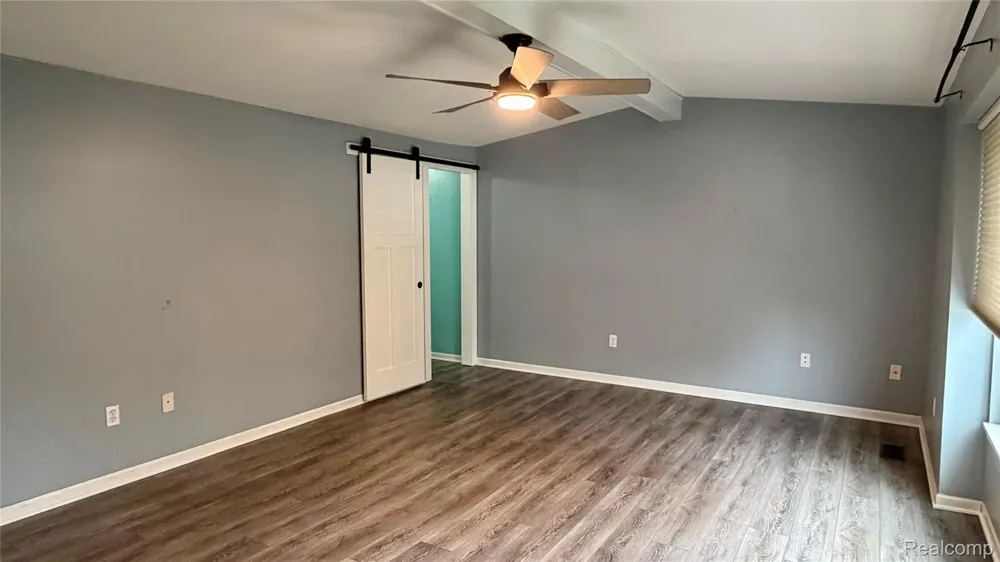15873 Nathan Drive Macomb Township, MI 48044