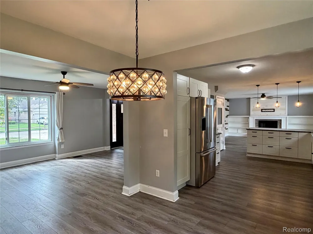 15873 Nathan Drive Macomb Township, MI 48044