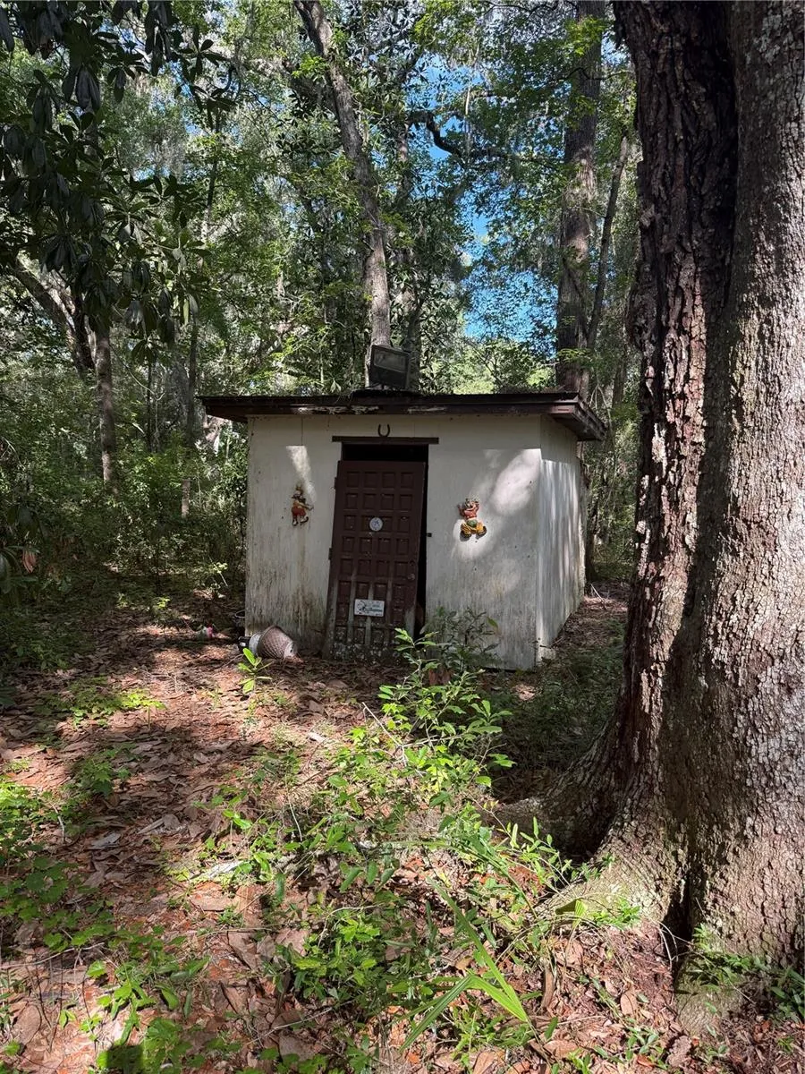 5612 E HIGHWAY 316 Citra, FL 32113