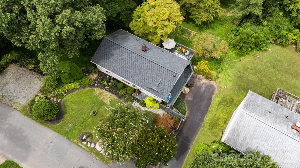 49 White Pine Drive Asheville, NC 28805