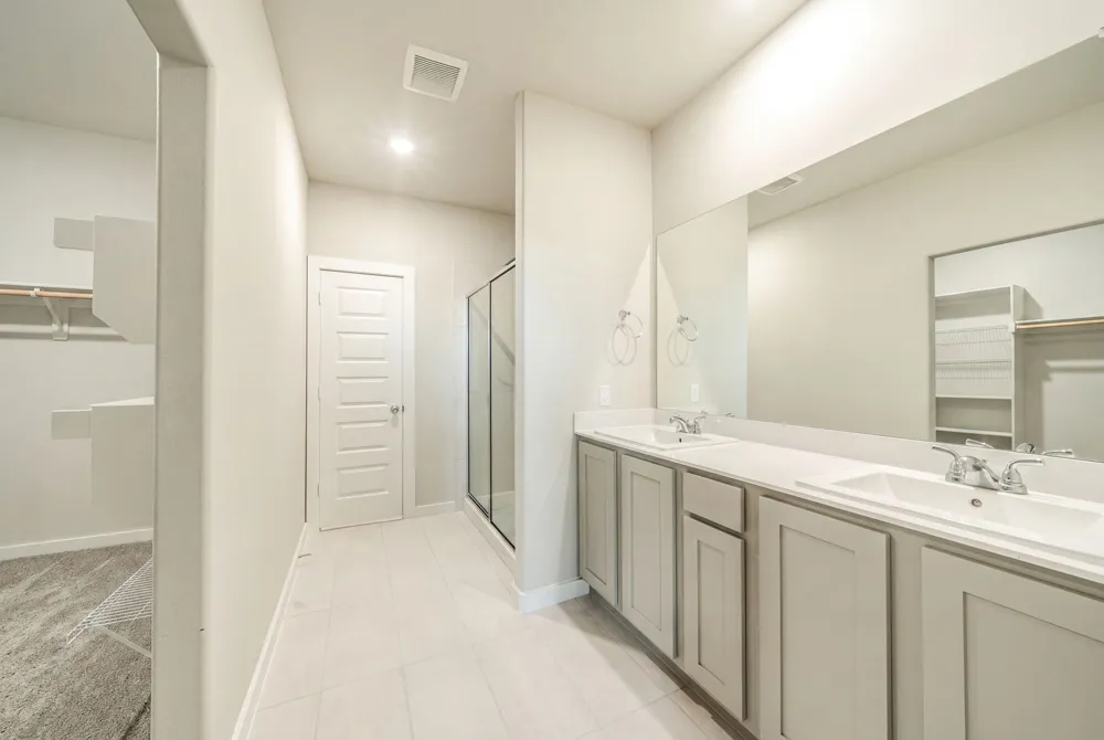 2230 Willowbank Drive Forney, TX 75126
