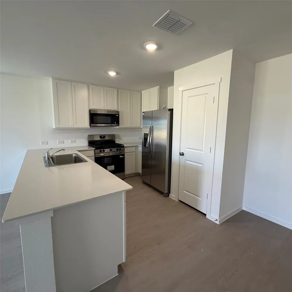 2240 Tierra Madre Boulevard Fort Worth, TX 76108