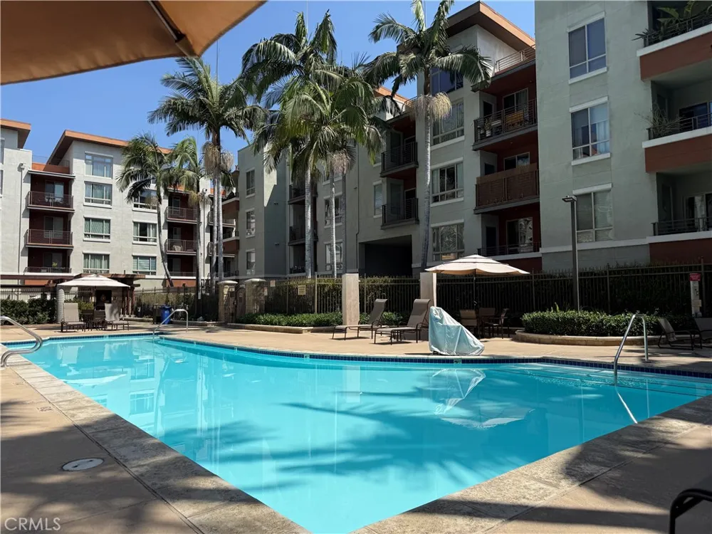 100 S Alameda Los Angeles, CA 90012