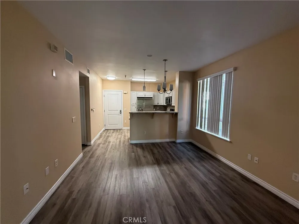 100 S Alameda Los Angeles, CA 90012