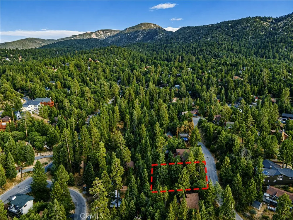 43326 Shasta Road Big Bear, CA 92315