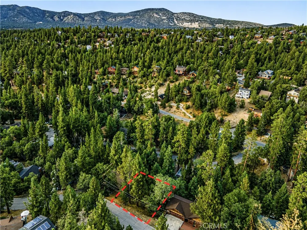 43326 Shasta Road Big Bear, CA 92315