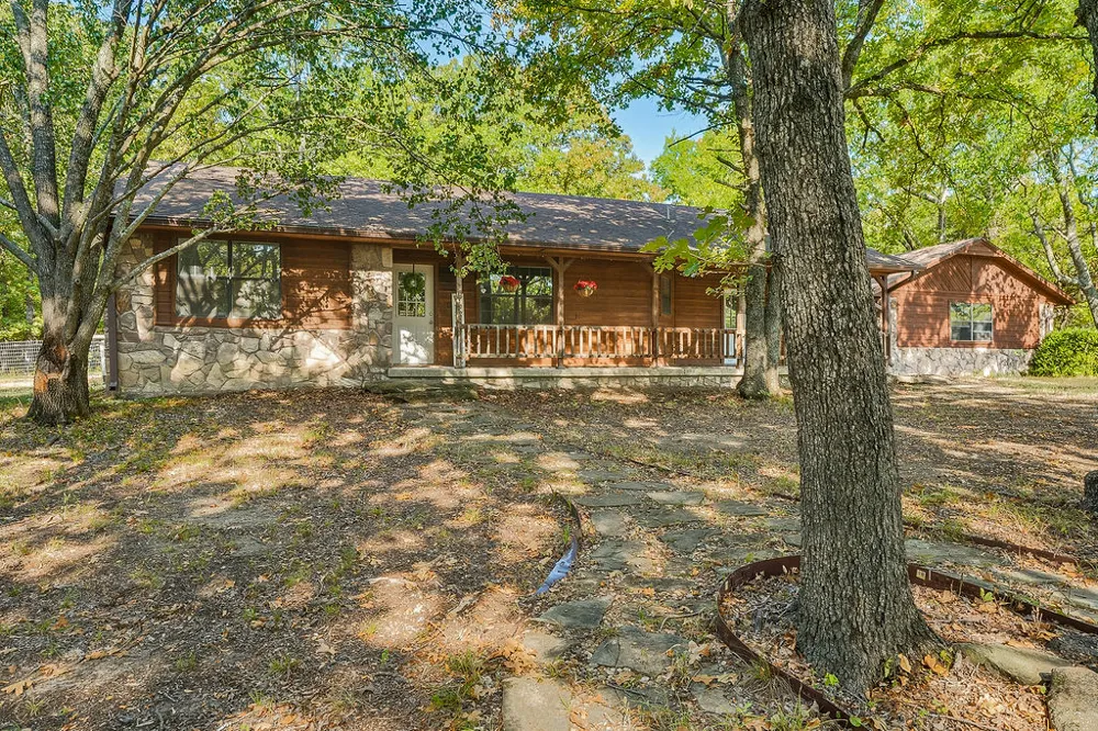 16771 County Road 3547 Ada, OK 74820