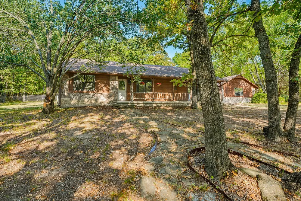 16771 County Road 3547 Ada, OK 74820