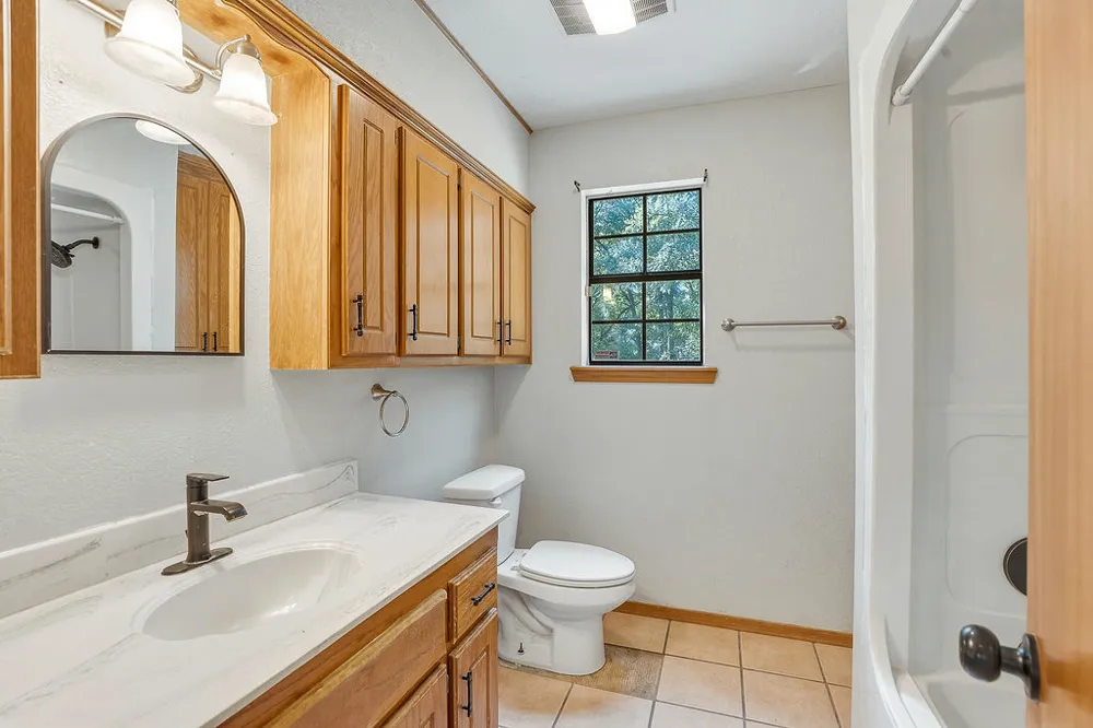 16771 County Road 3547 Ada, OK 74820