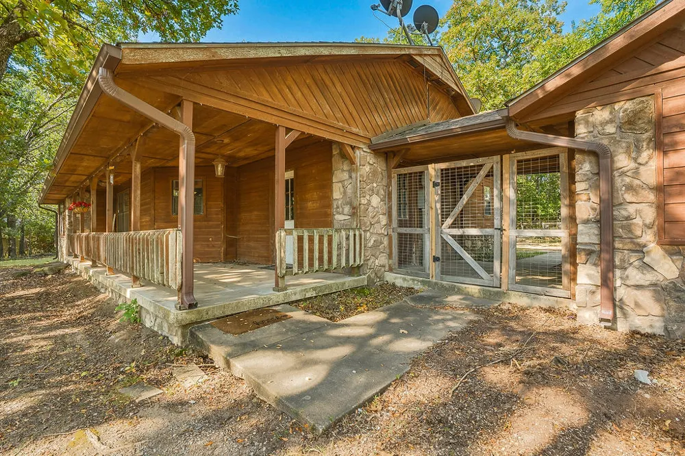 16771 County Road 3547 Ada, OK 74820