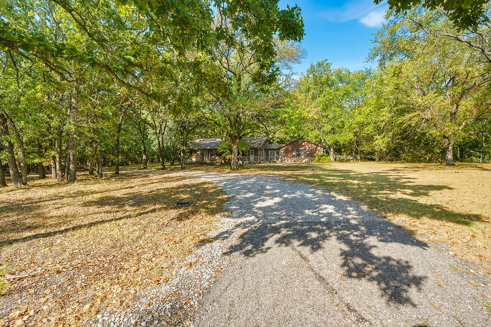 16771 County Road 3547 Ada, OK 74820