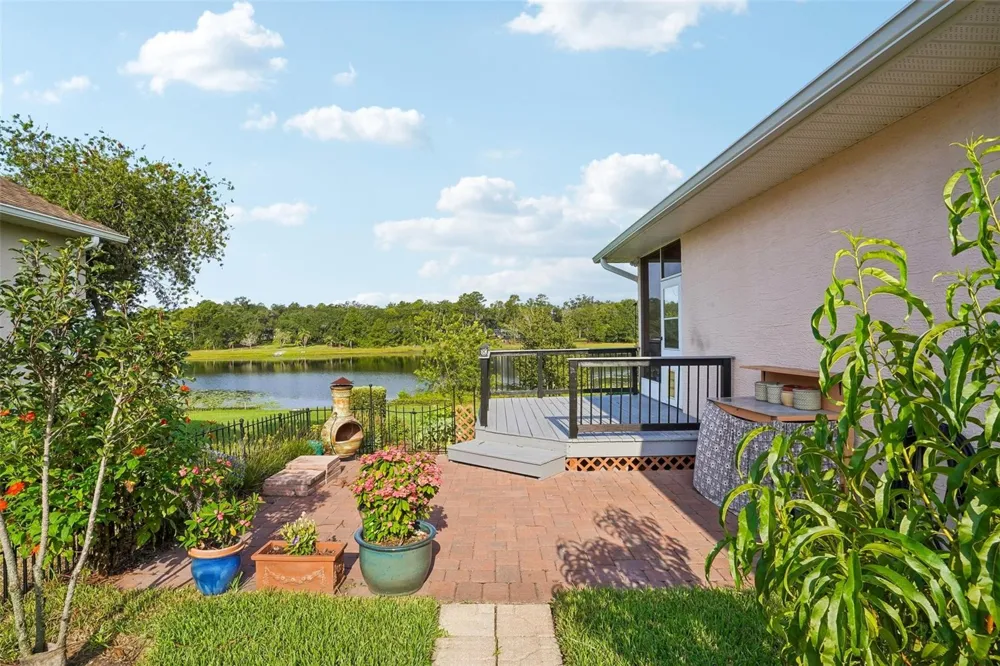 81 FAIRWAY CIRCLE Umatilla, FL 32784