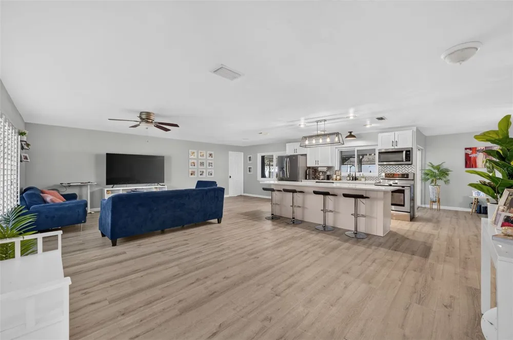 2211 KING RICHARDS COURT Winter Park, FL 32792