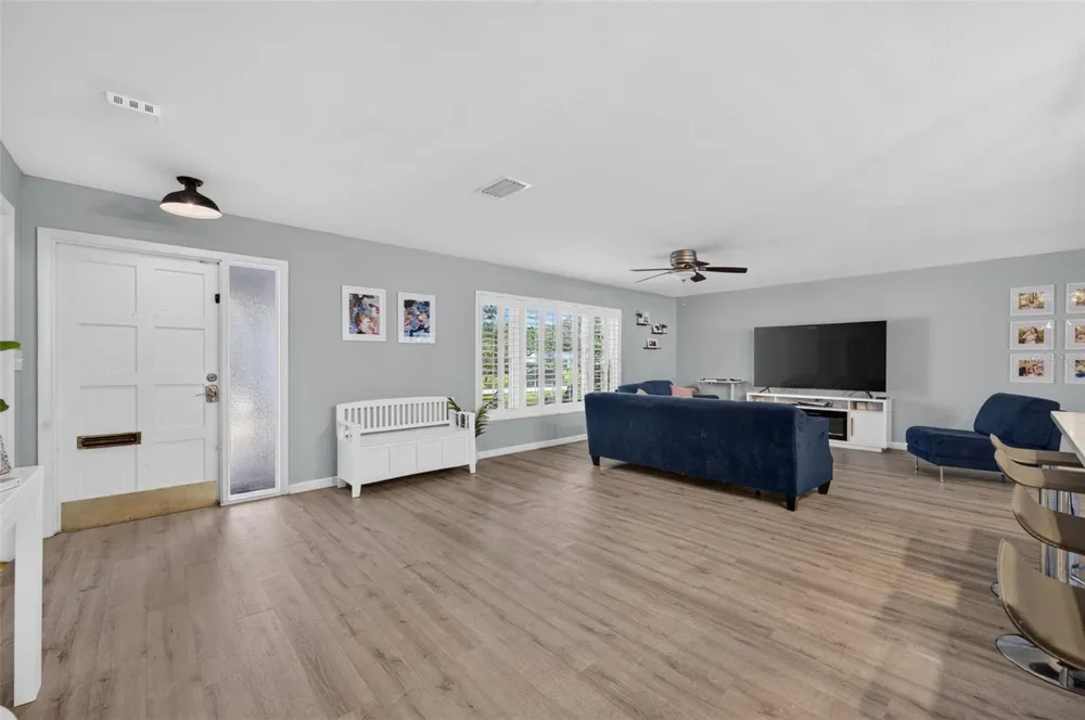 2211 KING RICHARDS COURT Winter Park, FL 32792