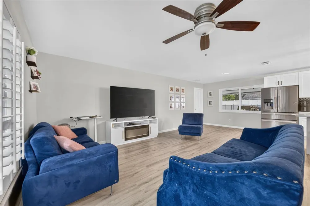2211 KING RICHARDS COURT Winter Park, FL 32792