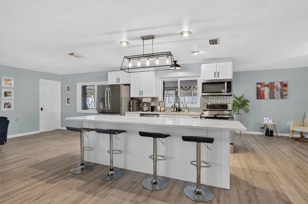 2211 KING RICHARDS COURT Winter Park, FL 32792