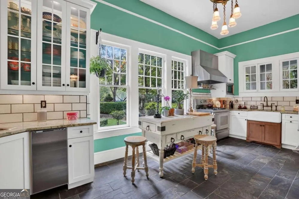 909 Myrtle ST NE Atlanta, GA 30309