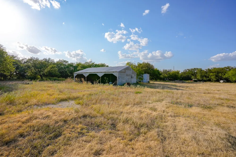 650 FM 914 Hico, TX 76457