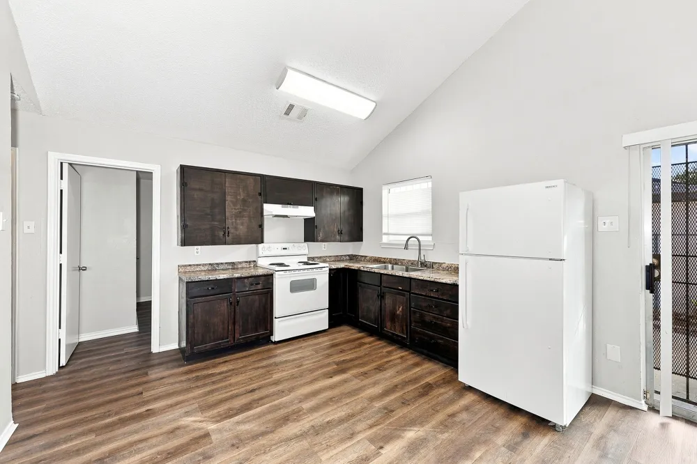 810 Bitter Creek Drive Dallas, TX 75217