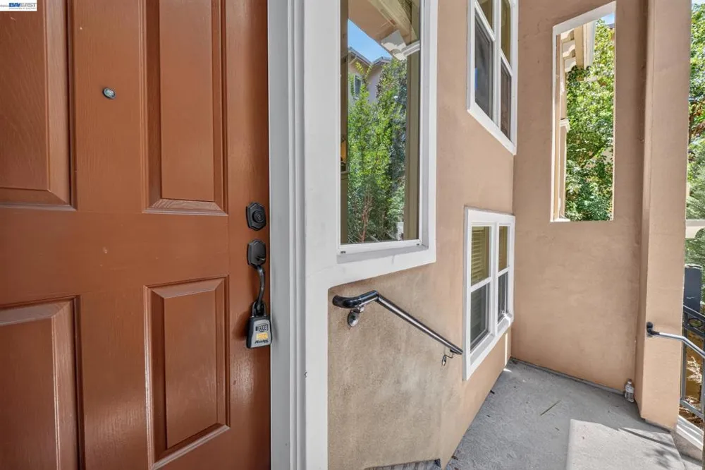 1656 Lee Way Milpitas, CA 95035