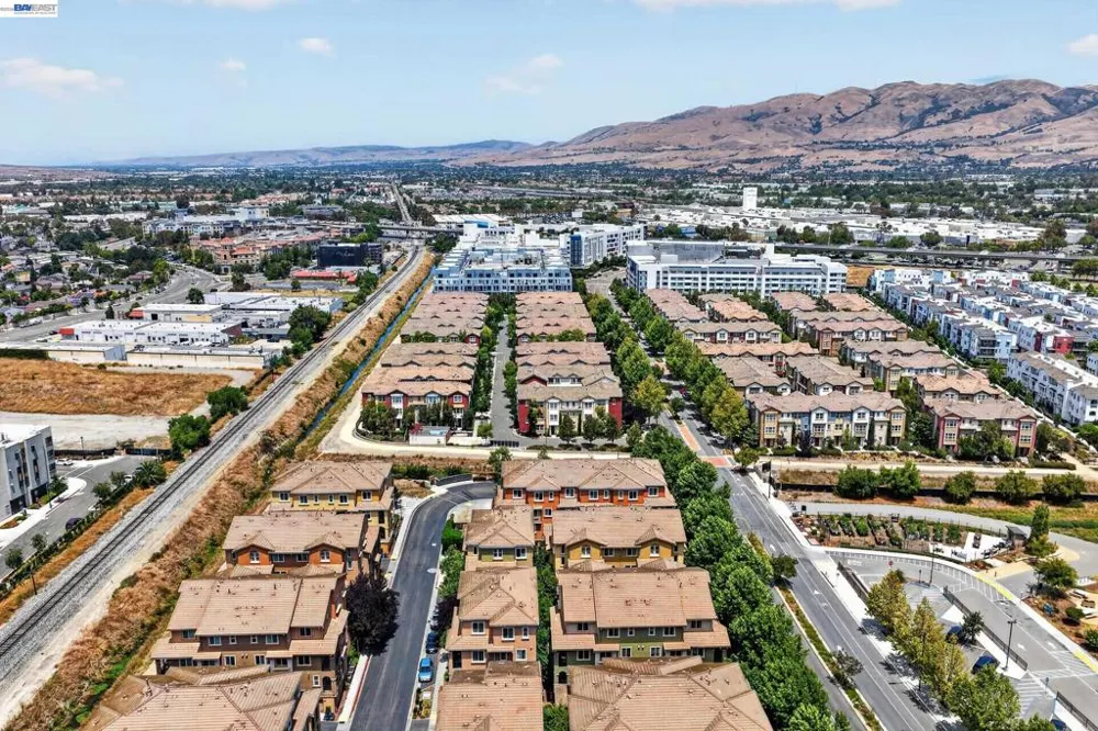 1656 Lee Way Milpitas, CA 95035