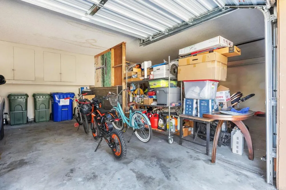 6886 Parkside Avenue San Diego, CA 92139