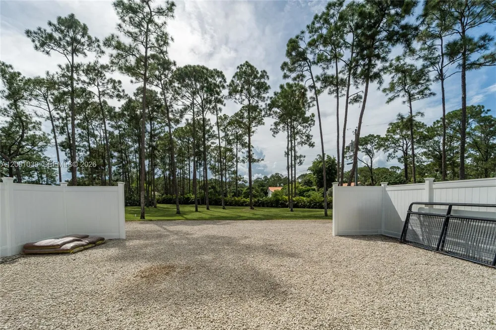 14474 Caloosa Blvd Palm Beach Gardens, FL 33418