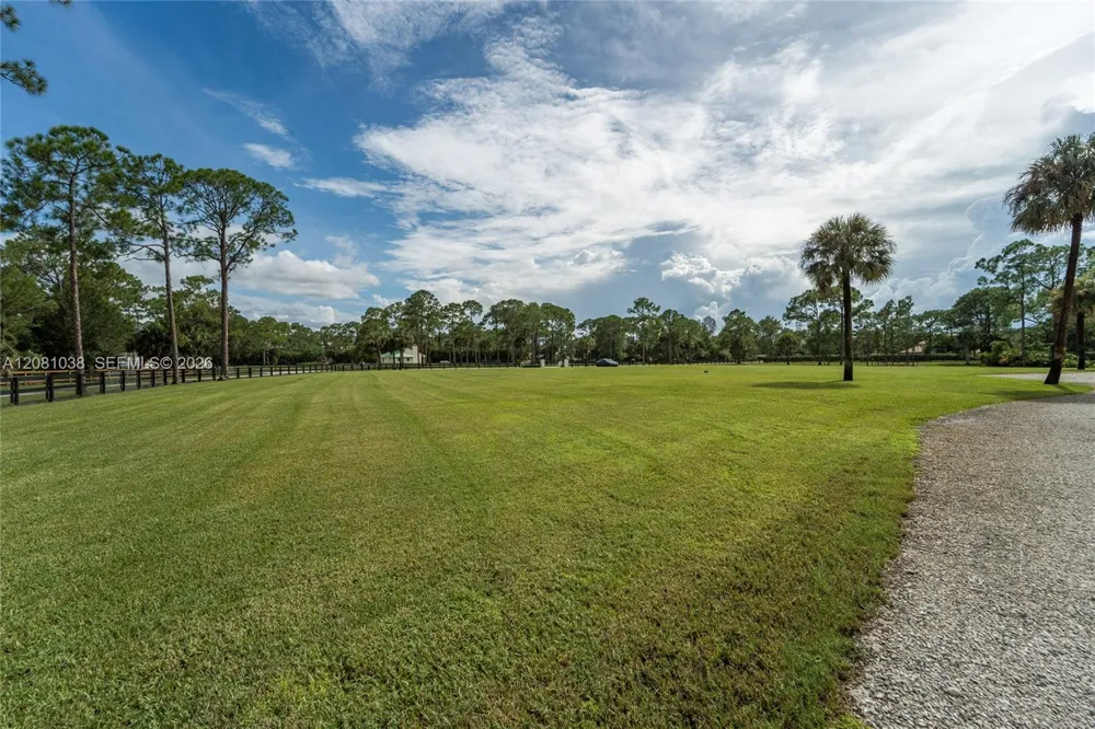 14474 Caloosa Blvd Palm Beach Gardens, FL 33418