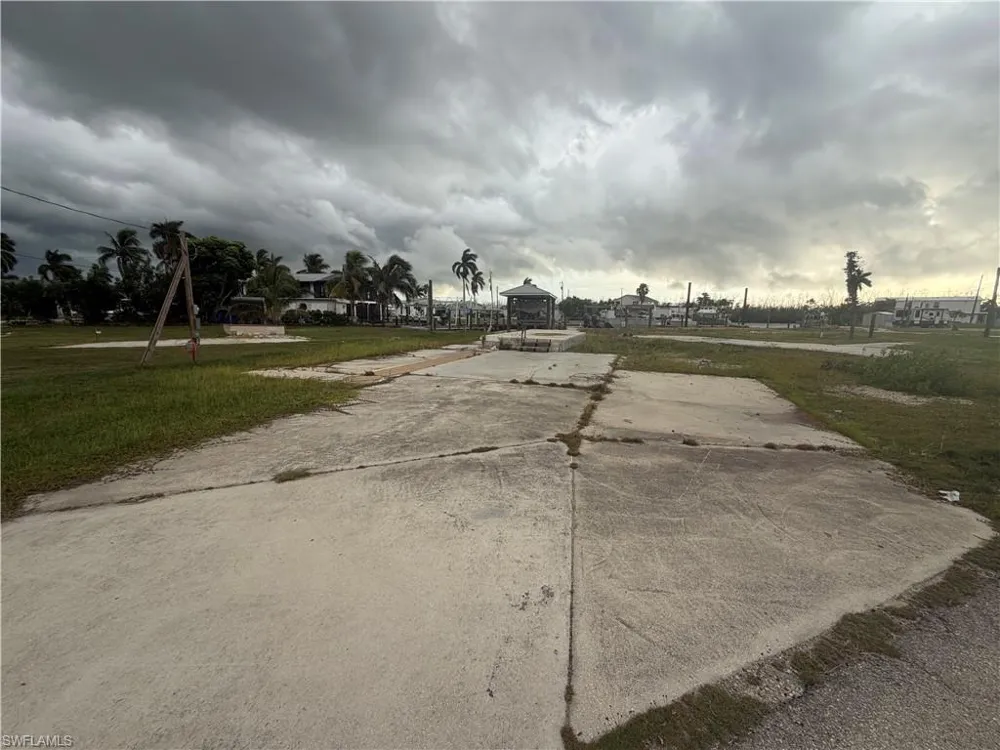 3881 Areca Drive Other, FL 33956