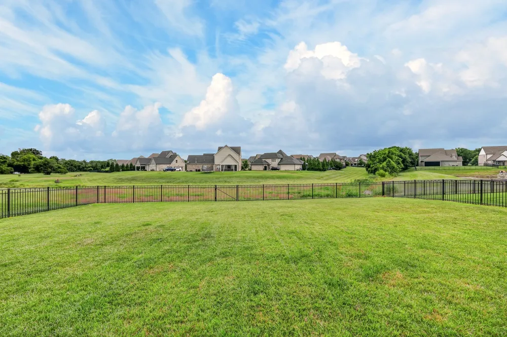 792 Plowson Rd Mount Juliet, TN 37122