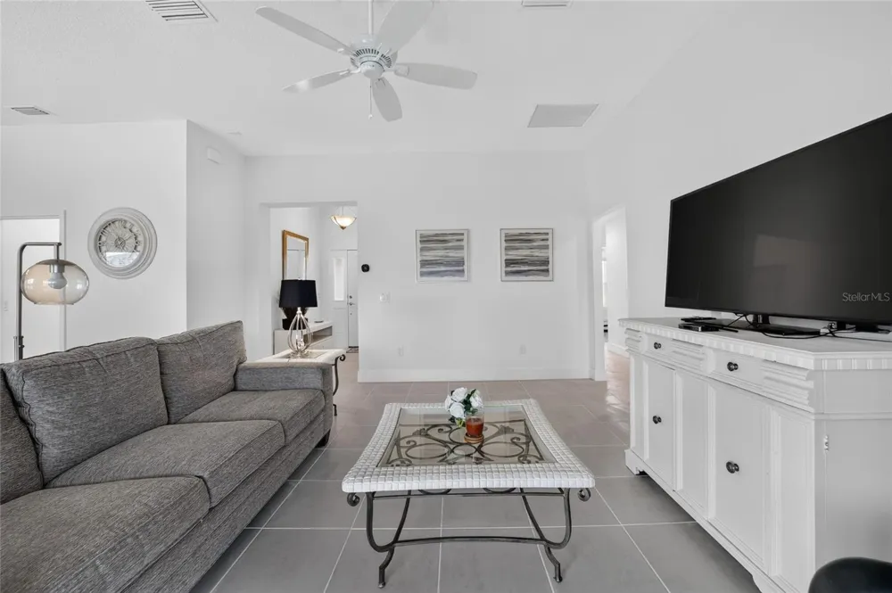 6305 DANIELSON LOOP The Villages, FL 32163