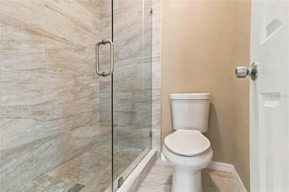 1006 LONGFELLOW COURT Sarasota, FL 34243