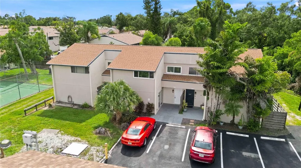 1006 LONGFELLOW COURT Sarasota, FL 34243