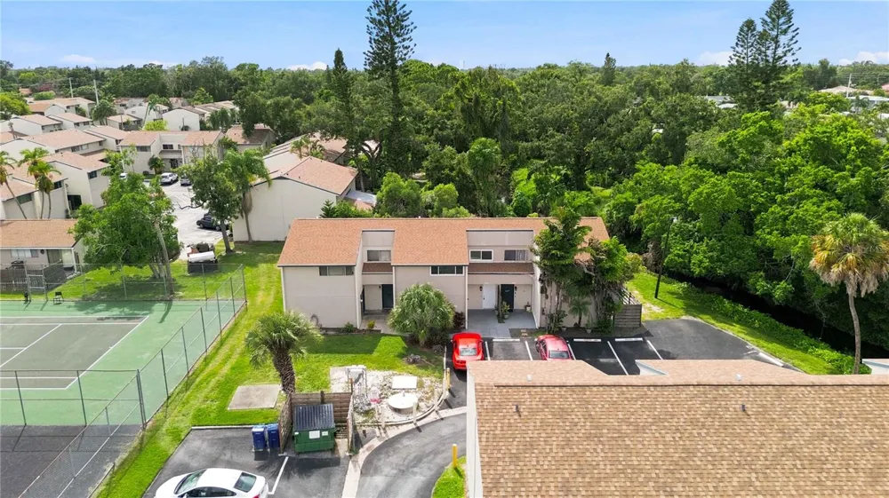 1006 LONGFELLOW COURT Sarasota, FL 34243