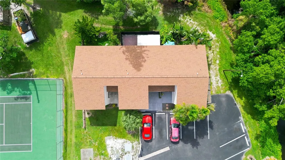 1006 LONGFELLOW COURT Sarasota, FL 34243
