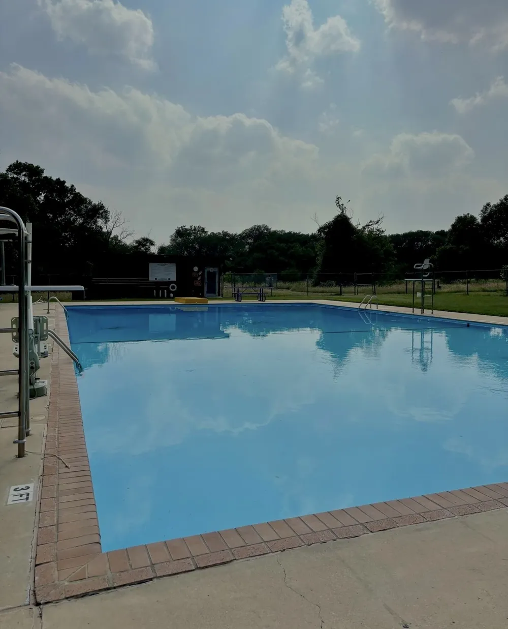 305 Darwin Place Lockhart, TX 78644
