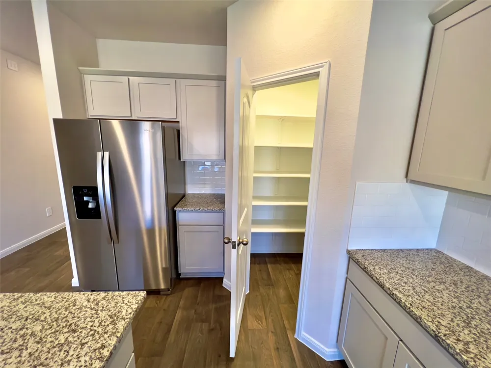 305 Darwin Place Lockhart, TX 78644