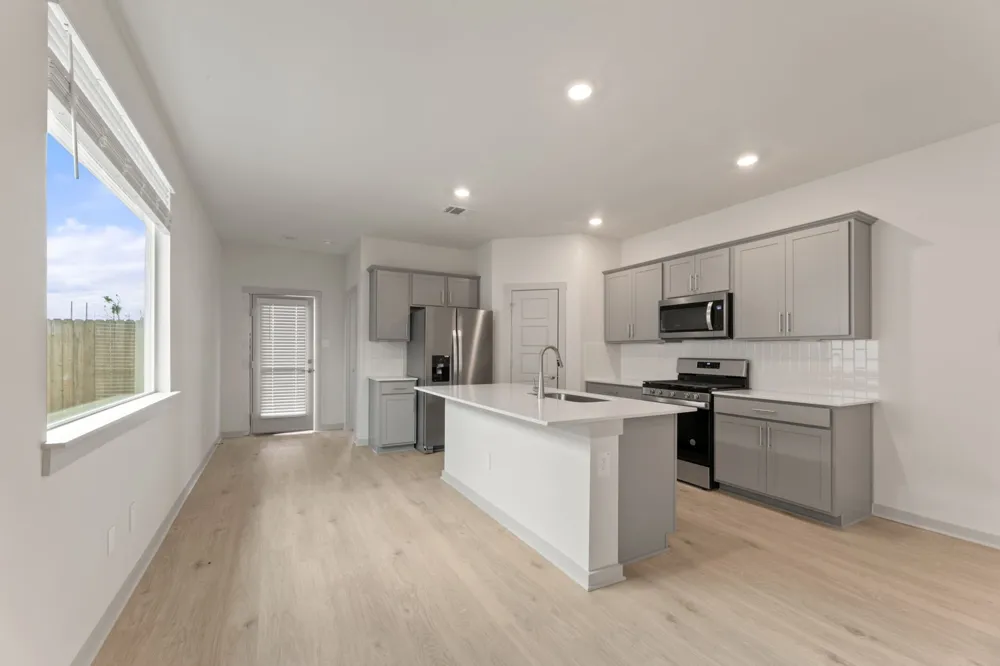 237 Ashford Street San Marcos, TX 78666