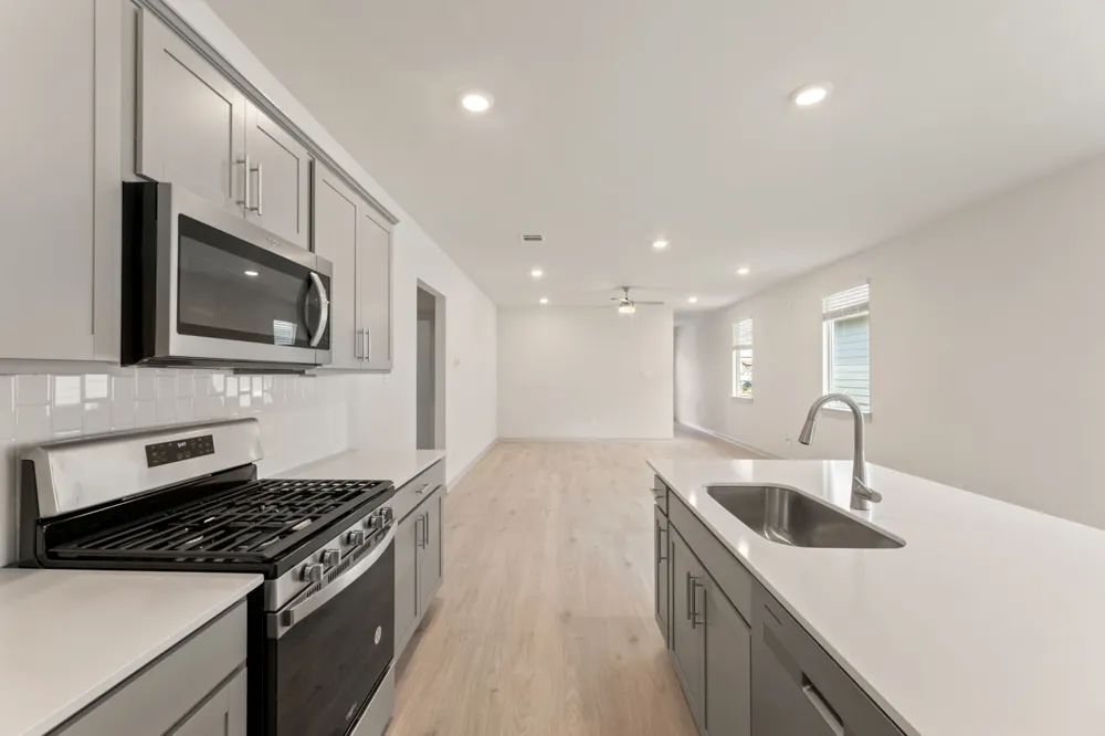 237 Ashford Street San Marcos, TX 78666