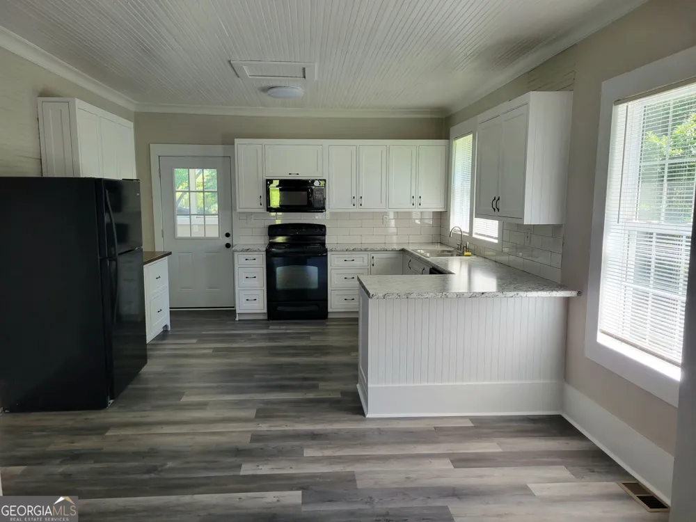 59 Harber Commerce, GA 30529