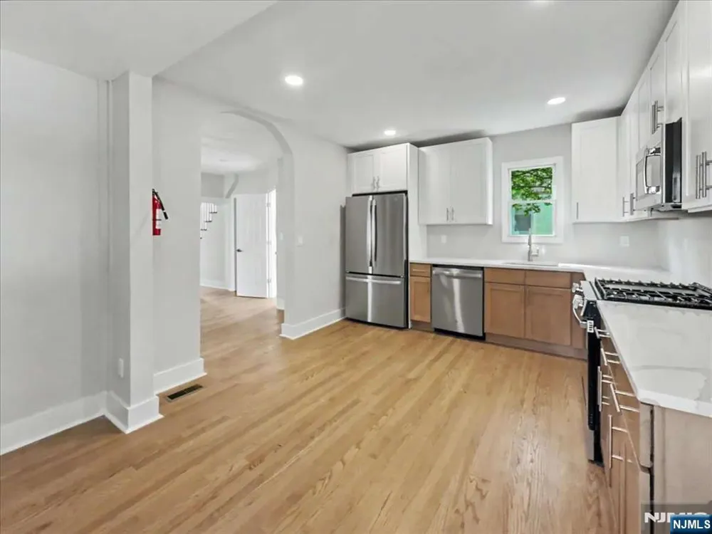89 W Hamilton Avenue Englewood, NJ 07631