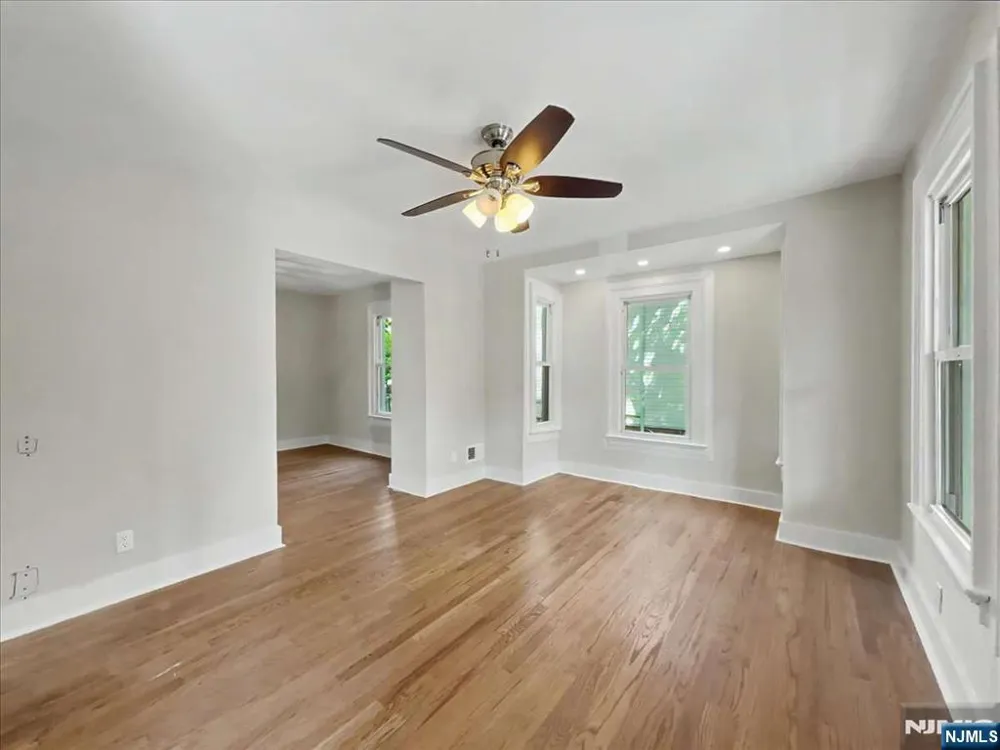 89 W Hamilton Avenue Englewood, NJ 07631
