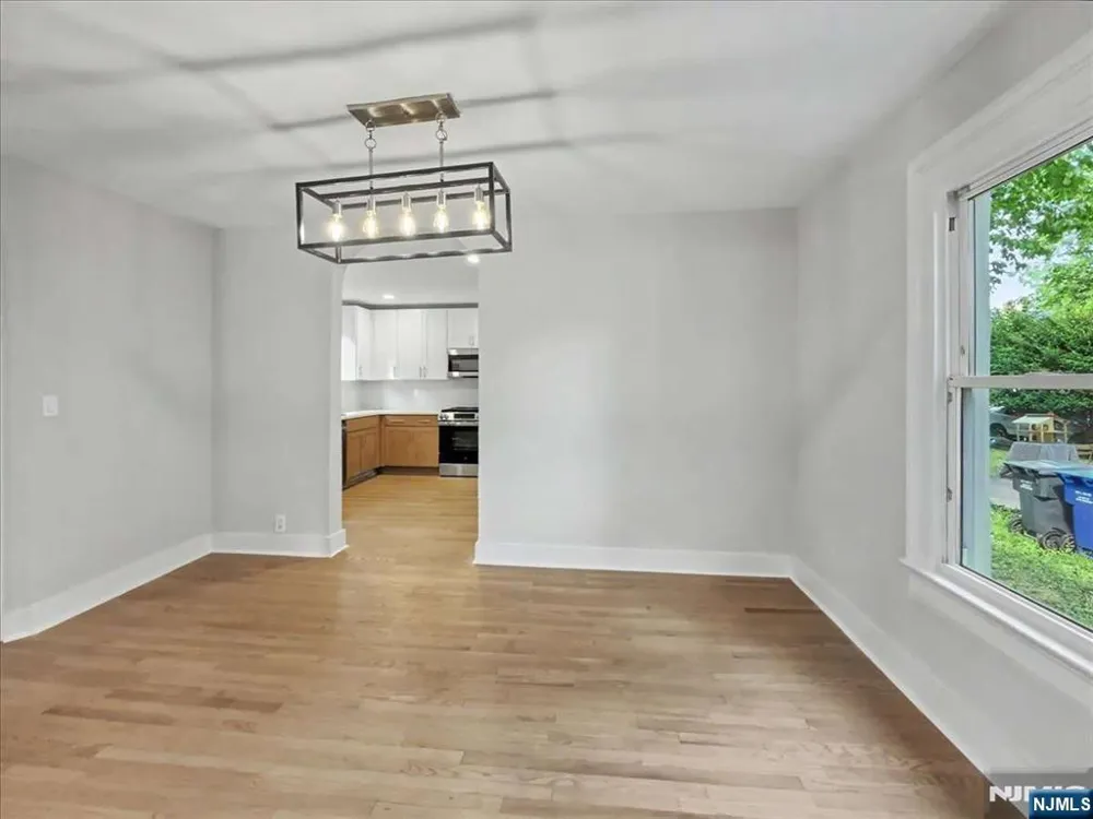 89 W Hamilton Avenue Englewood, NJ 07631