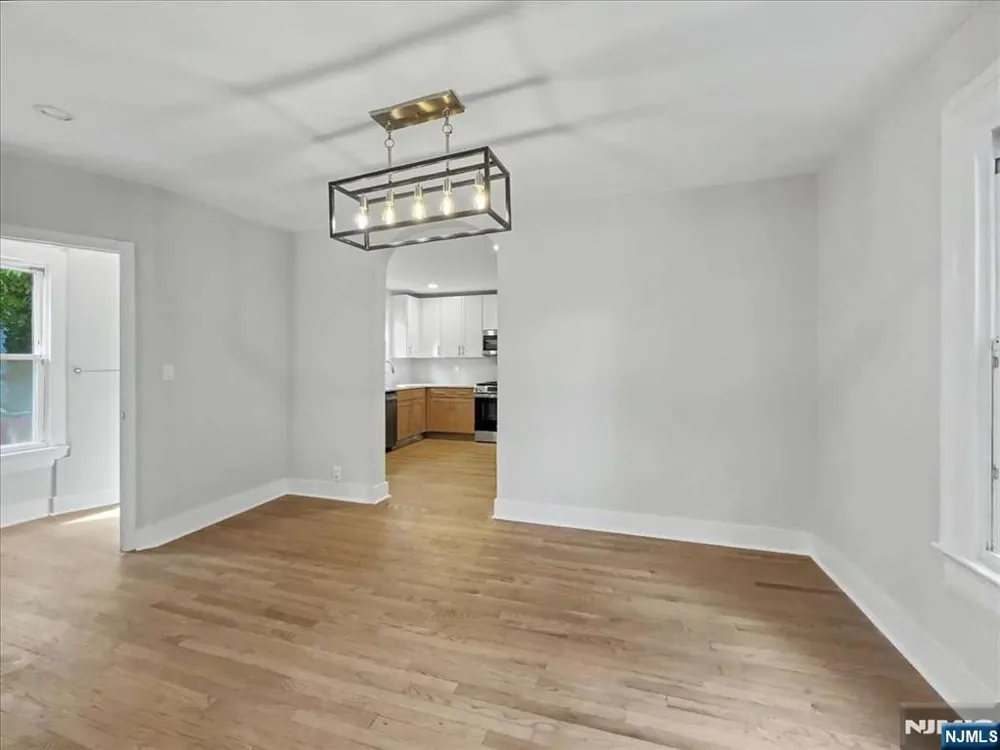 89 W Hamilton Avenue Englewood, NJ 07631
