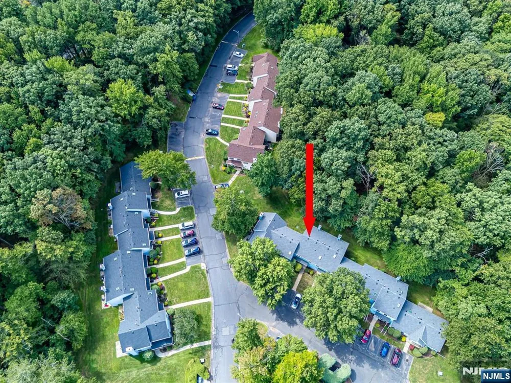 1303 Timber Oaks Road 1303 Edison, NJ 08820